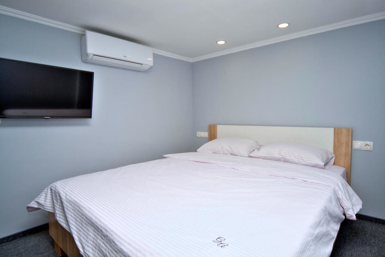 Отель Grand Apartments Киев-18