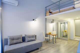 Отель Grand Apartments Киев Двухместный номер с 1 кроватью и балконом-11